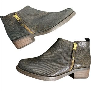 Eric Michael Booties